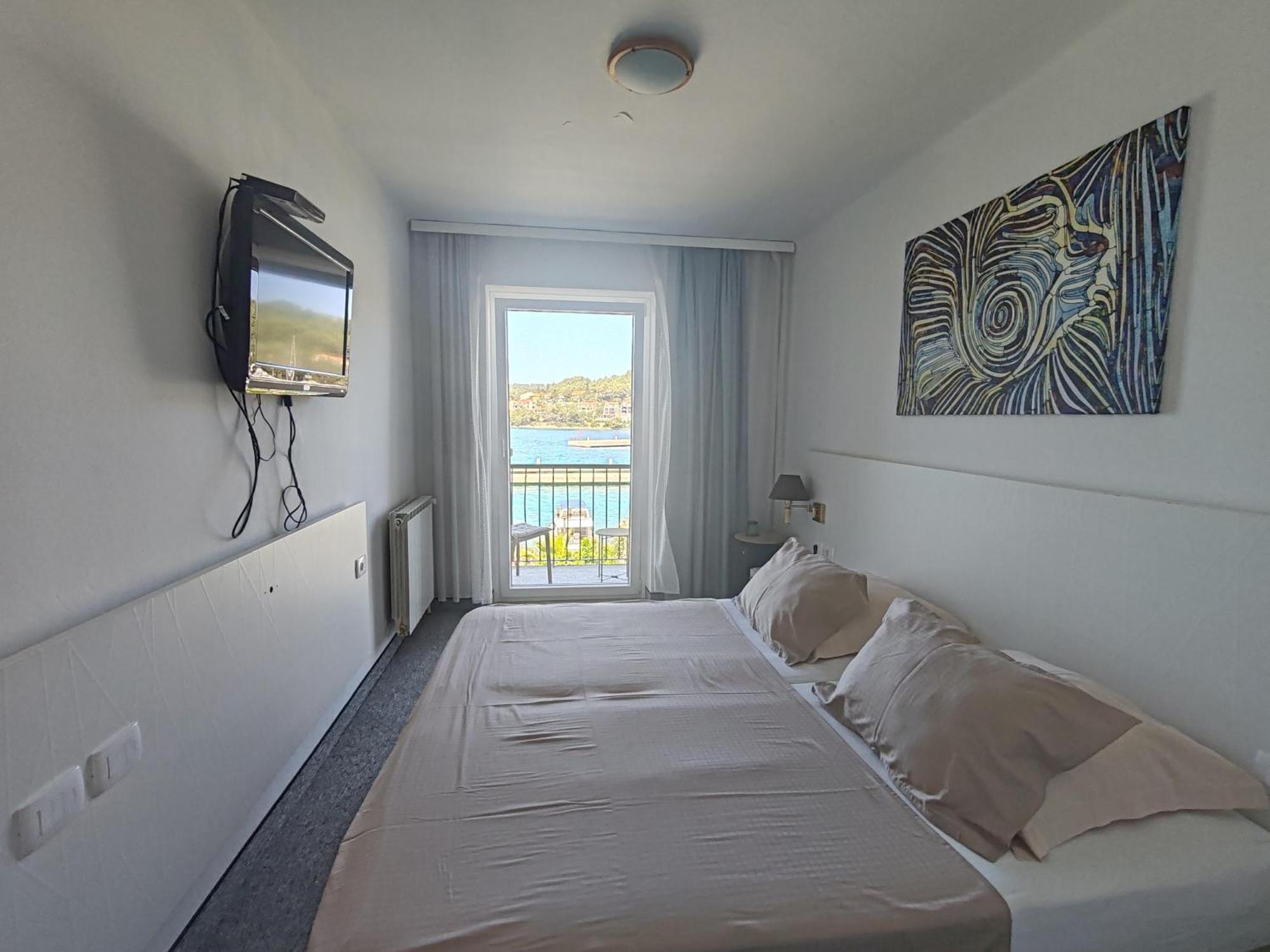 Hotel Dalmacija Vela Luka Esterno foto